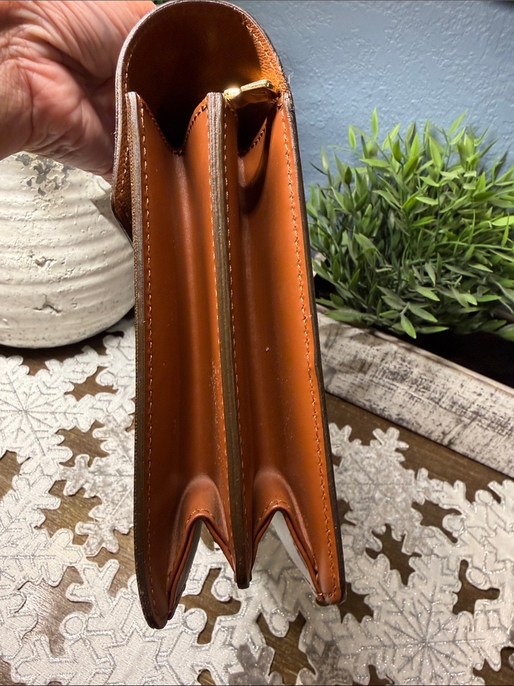 Authentic Vintage monogram Concorde bag - Picture 9 of 12